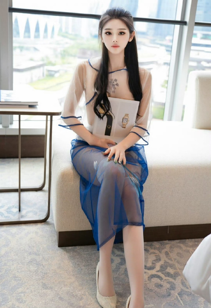 排队时观影